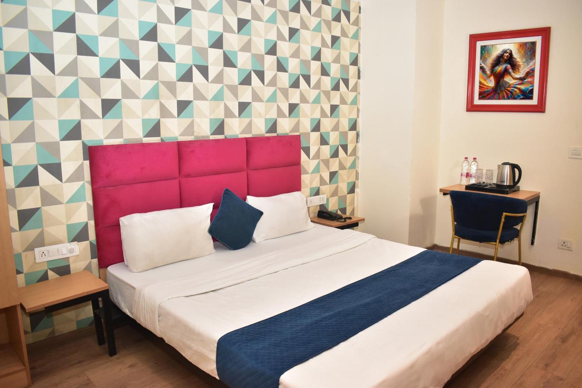 Hotel In Chattarpur- Above Cozy Dinner